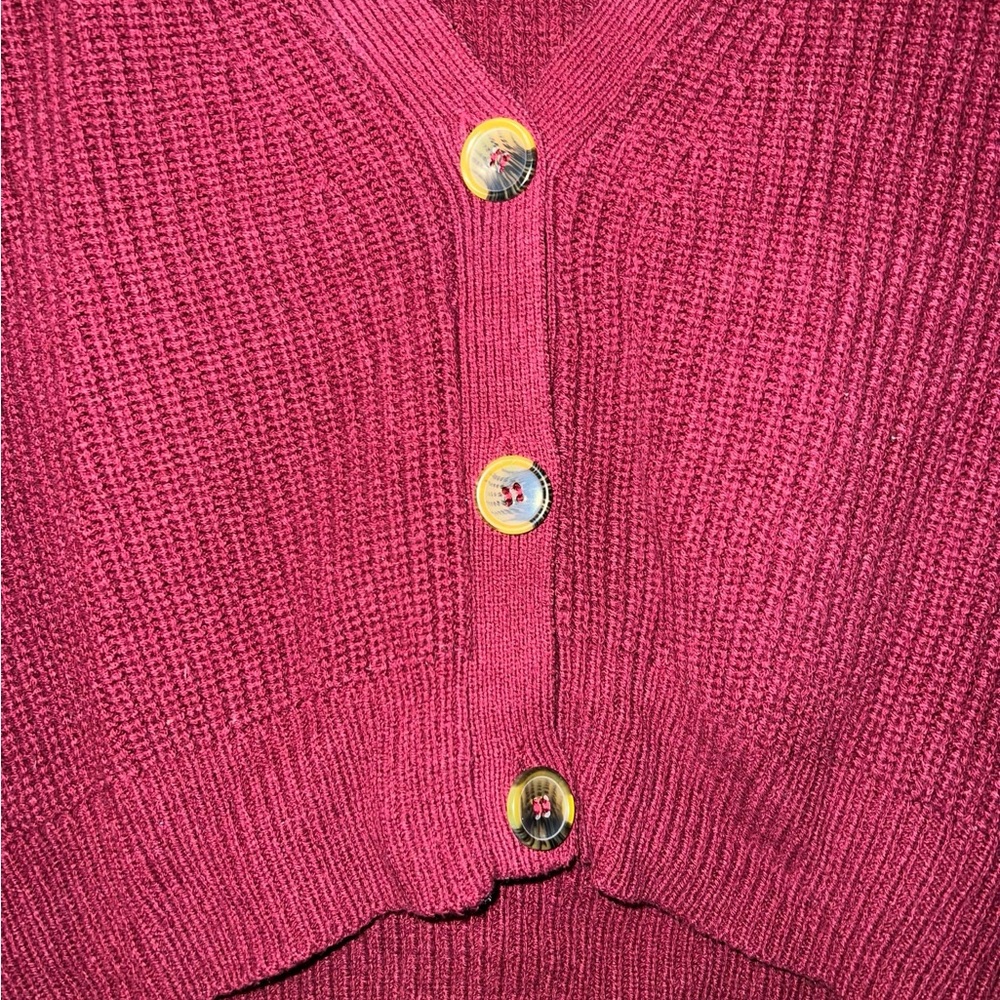 Urban Outfitters Cropped Cardigan Sweater Medium - Picture 3 of 5